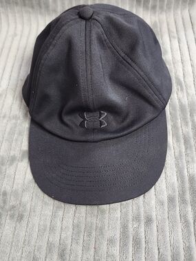 Under Armour UA free fit Black Performance Baseball Cap style one size
